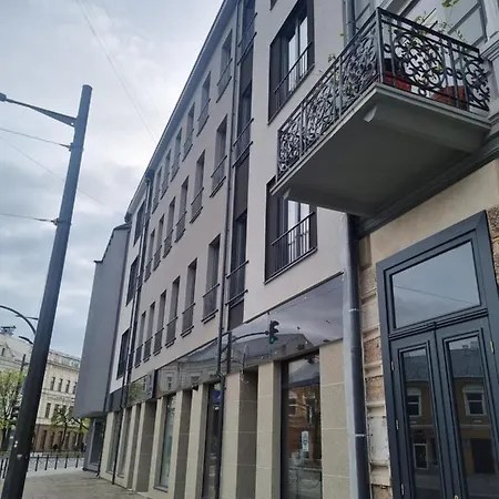 Luxury Laisves Avenue View Apartment *