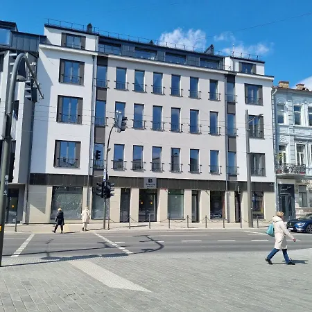 Luxury Laisves Avenue View Kaunas